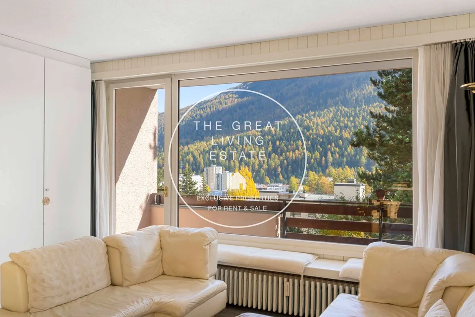 Modernes Apartment mit 2,5 Zimmern und Panoramablick in St. Moritz