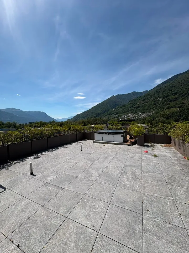 Res. Leche Park, attico di 4.5 locali, Bellinzona