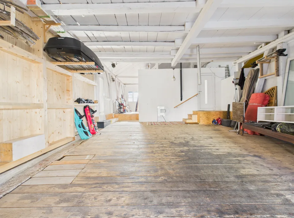 Ensemble résidentiel exclusif avec grange et annexe – photo 19 sur 20