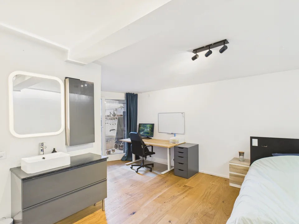 Ensemble résidentiel exclusif avec grange et annexe – photo 6 sur 20
