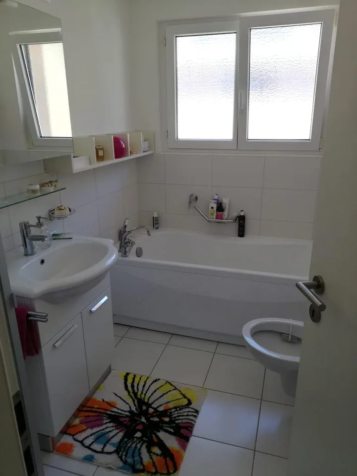 Charmant appartement 4 pièces avec poutres en bois à Tenero-Contra – photo 8 sur 14