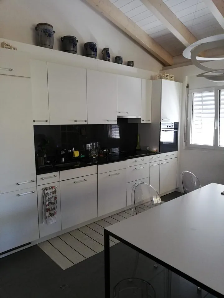 Charmant appartement 4 pièces avec poutres en bois à Tenero-Contra – photo 7 sur 14