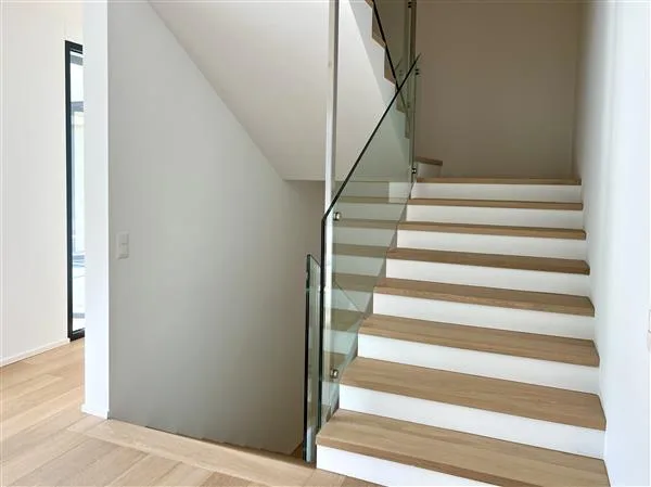 Vico Morcote: Villa mit 8.5 Zimmern – Foto 12 von 13
