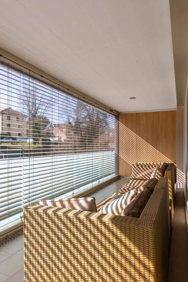 Helles 4.5-Zimmer-Wohnung mit großer Loggia im Zentrum von Nyon