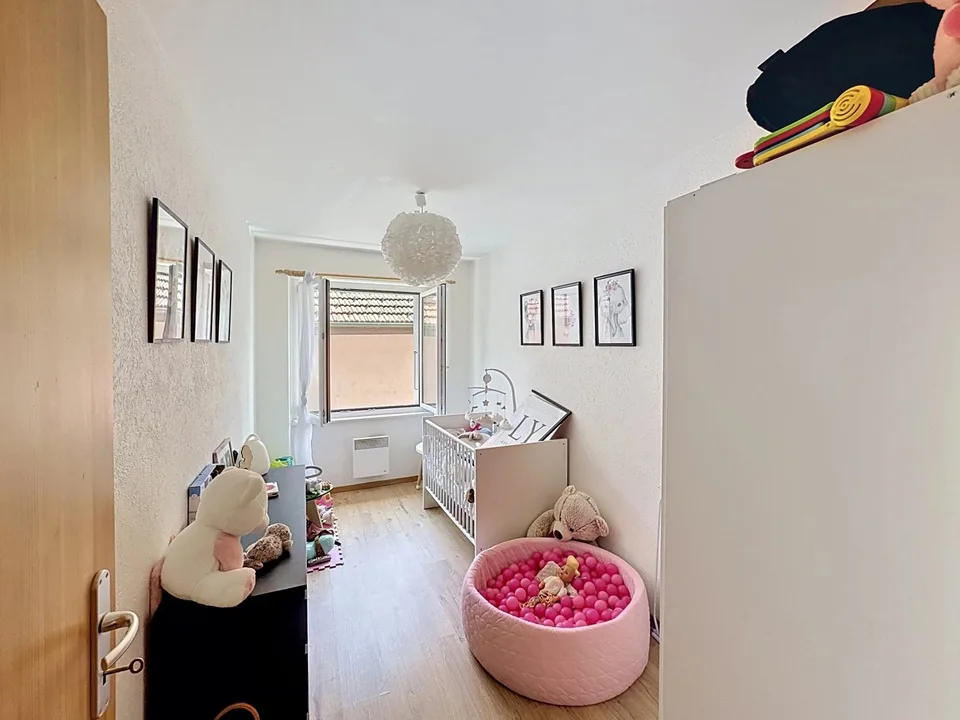 Casa di villaggio a Massongex ? Opportunità di investimento con rendita immediata