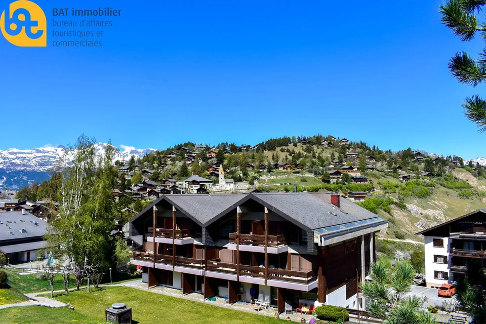 Joli appartement avec terrasse proche des randonnées et télécabines