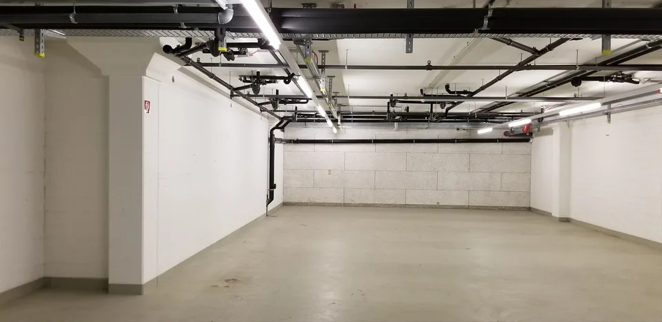 Diverse Lagerräume in der Shopping Arena St. Gallen zu vermieten
