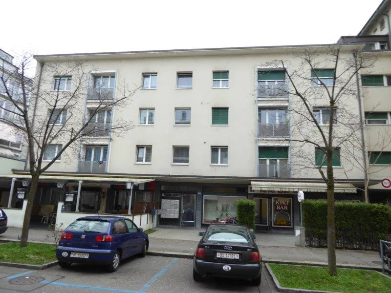 Renovierte 2-Zimmer-Wohnung mit Balkon