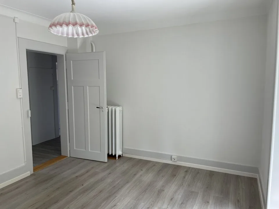Jeanneret 23 Le Locle - Appartamento ristrutturato 2 locali 45 m2 con balcone