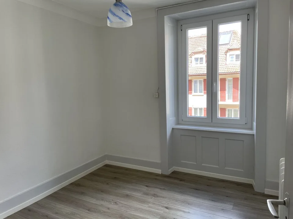 Jeanneret 23 Le Locle - Appartamento ristrutturato 2 locali 45 m2 con balcone