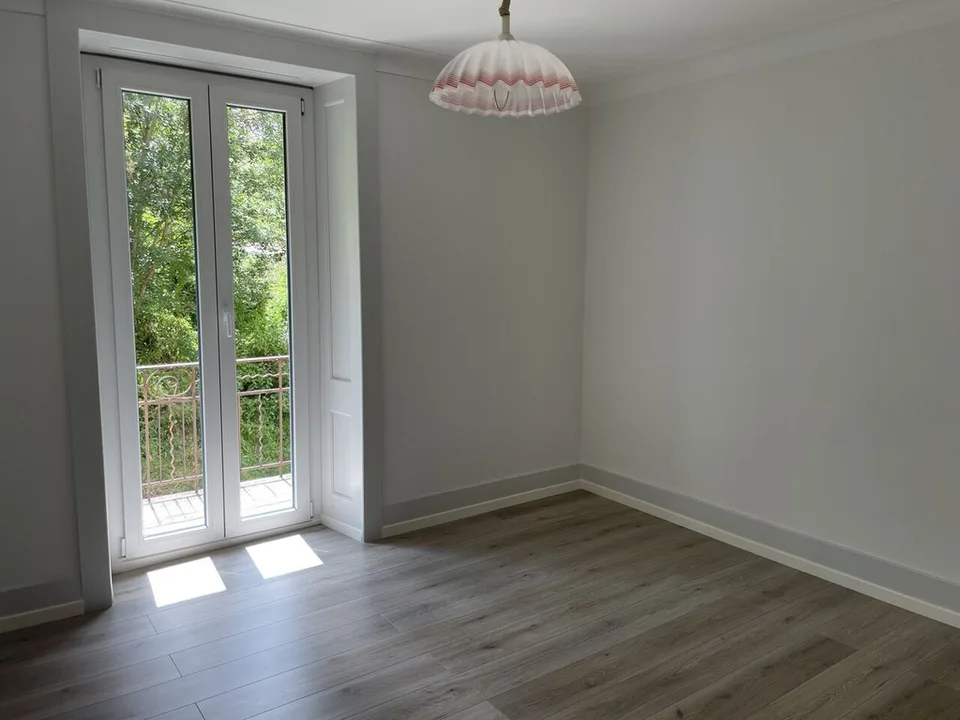 Jeanneret 23 Le Locle - Appartamento ristrutturato 2 locali 45 m2 con balcone