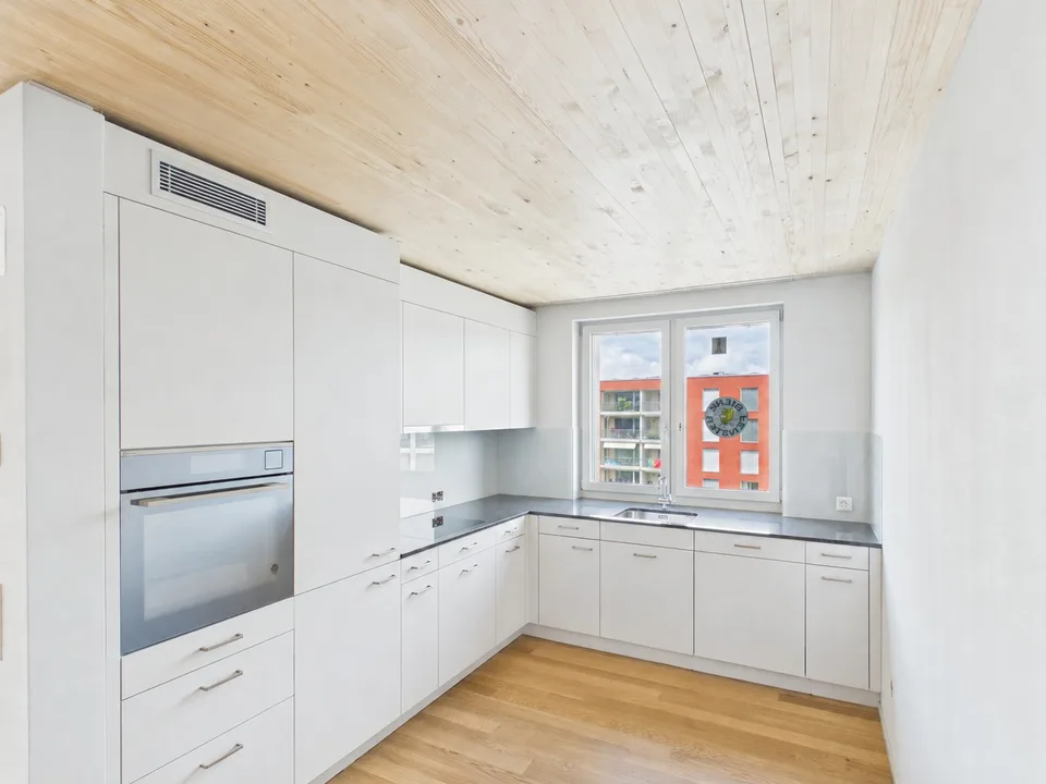 Sonnige Tage, angenehm kühle Wohnung - moderne 2.5-Zimmer-Neubauwohnung