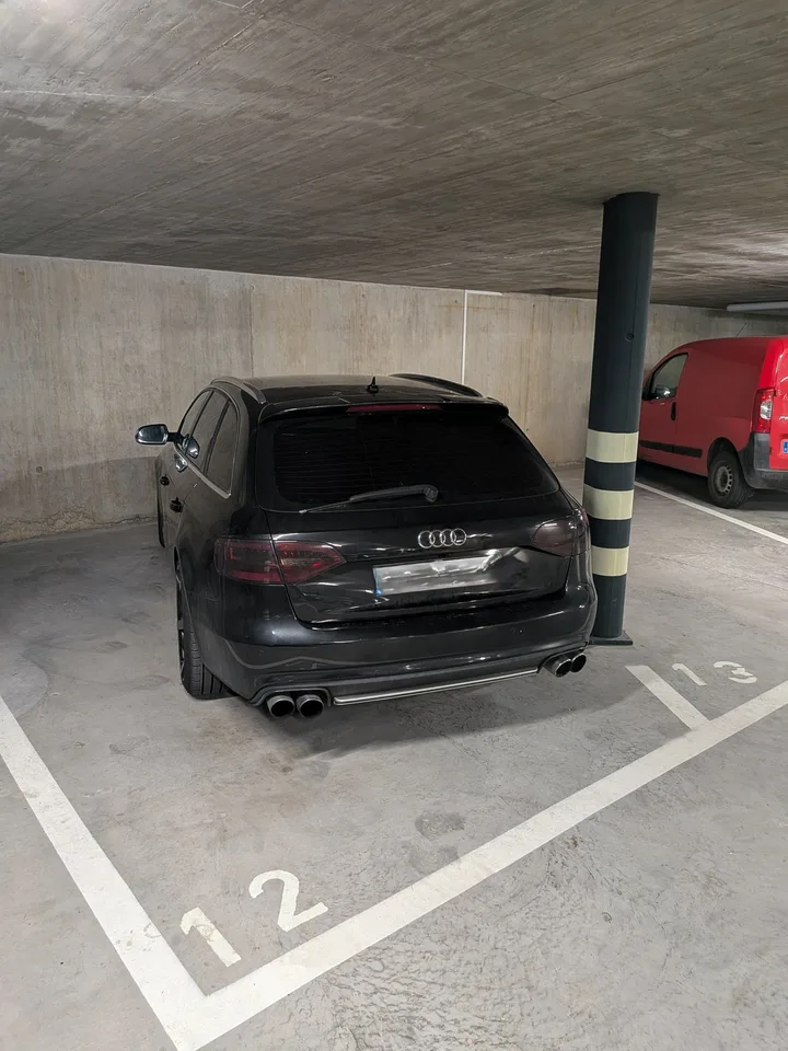 Bex : à louer places de parking souterraines