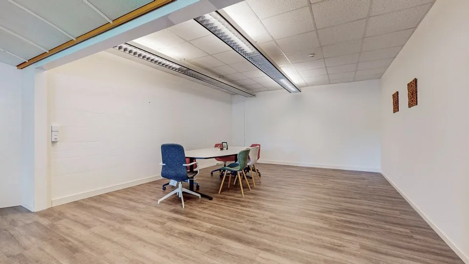 Büroraum sucht neuen Mieter – Foto 7 von 9