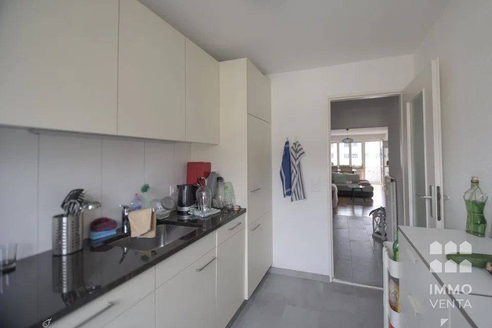 Moderne 2.5-Zimmer-Wohnung in Biel/Bienne zu vermieten