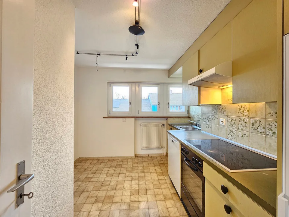 Incantevole appartamento di 4.5 locali con balcone e parcheggio a Langenthal