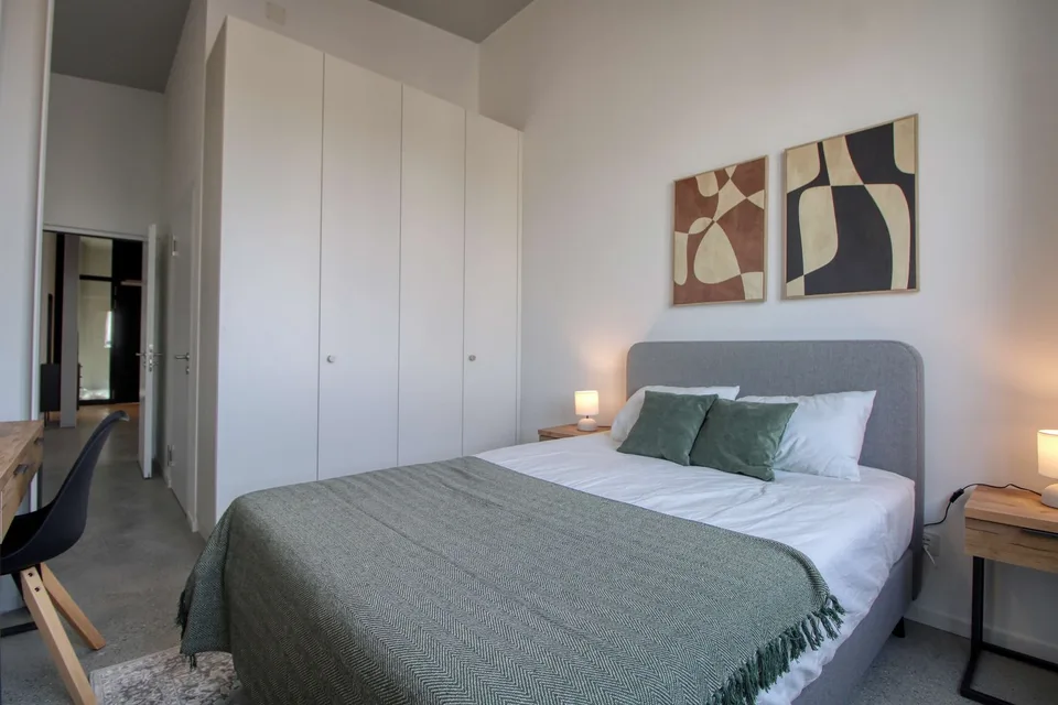 Coliving Moderne Alliant Intimité, Travail et Vie Partagée à Renens