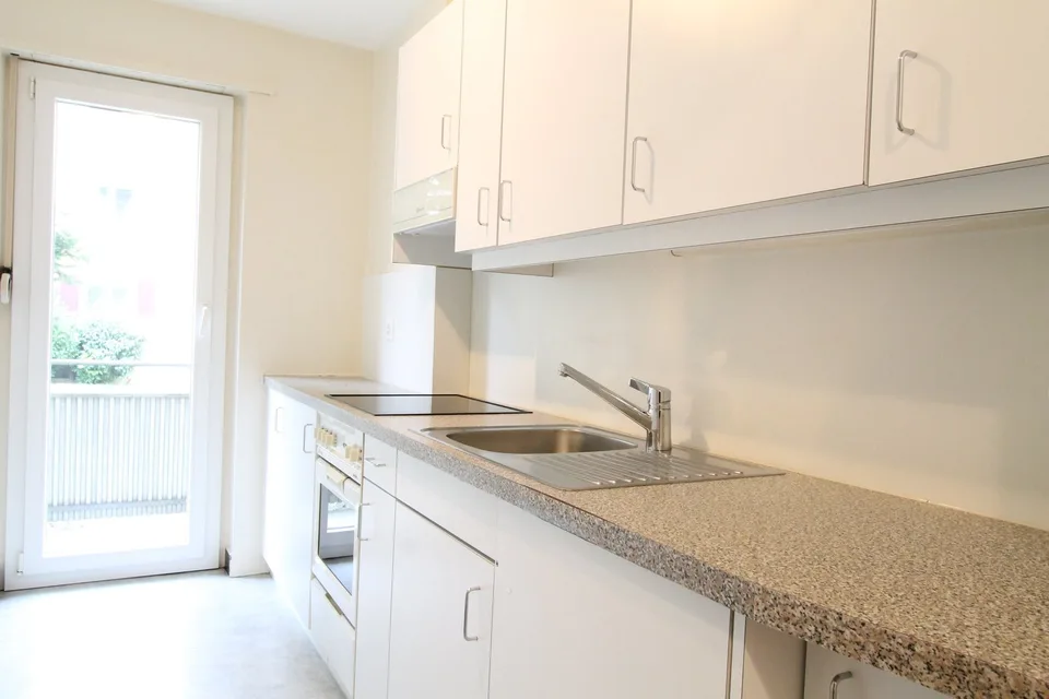 Teilrenovierte 4-Zimmer-Wohnung in Bettlach