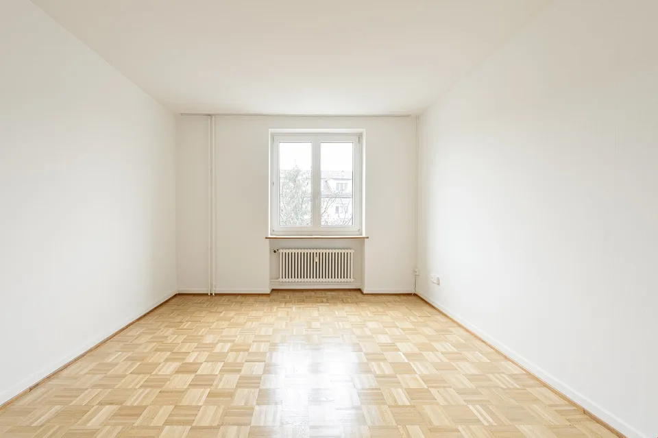 Appartement 2 pièces lumineux avec balcon au 4e étage – Kleinhüningen, Bâle