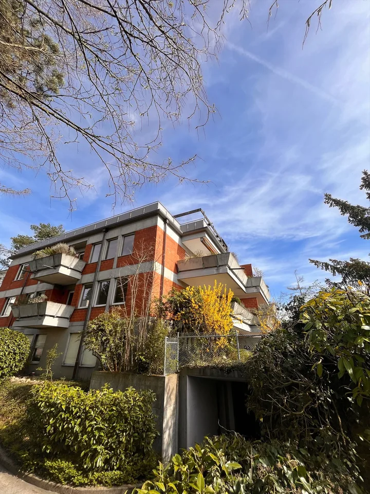 Einstellplatz im Kreis 7 zu vermieten