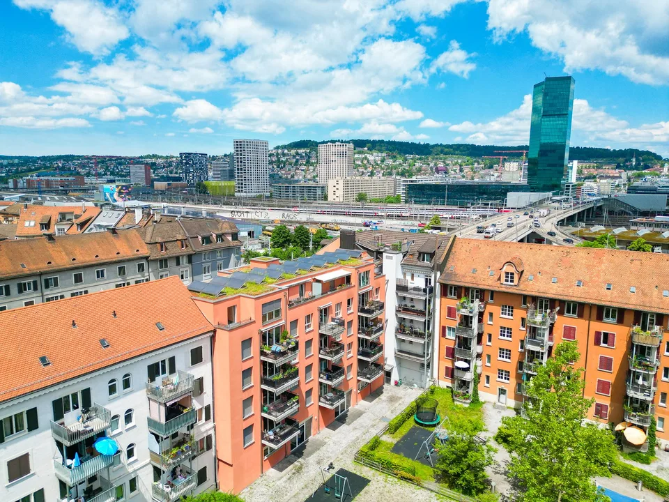 Charmante Gewerbefläche mit Terrasse – 81 m² im Herzen von Zürich