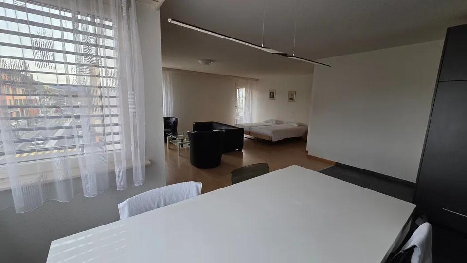 Appartement möbliert mit 1 Zimmer im Herzen von Biel