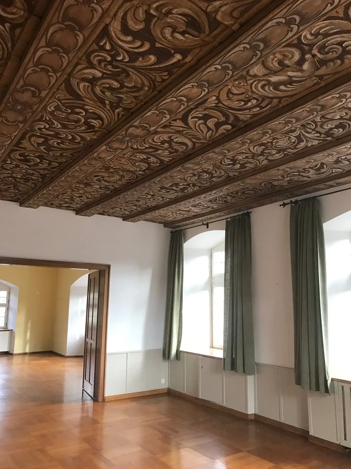 Büro-/ Lagerräumlichkeiten in historischem Gebäude bis 31.12.2028 zu vermieten