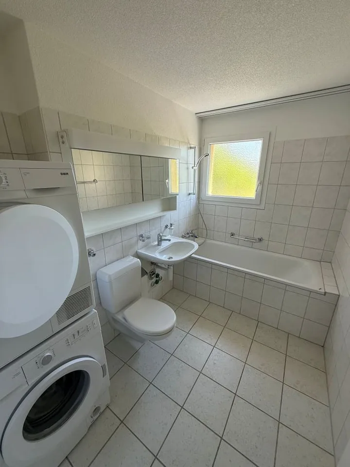 Bright 3.5-room apartment with balcony in Winterthur