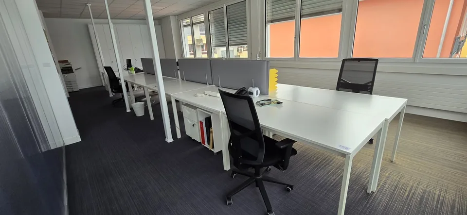 CHIASSO – BUREAUX DE PREMIUM DANS UN EMPLACEMENT STRATEGIQUE – photo 8 sur 10