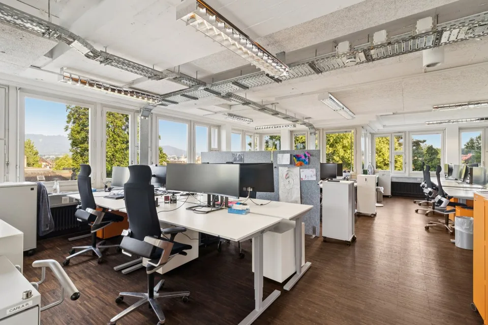 In 4 Min am Bahnhof Stadelhofen  Ihr Büro im Seefeld