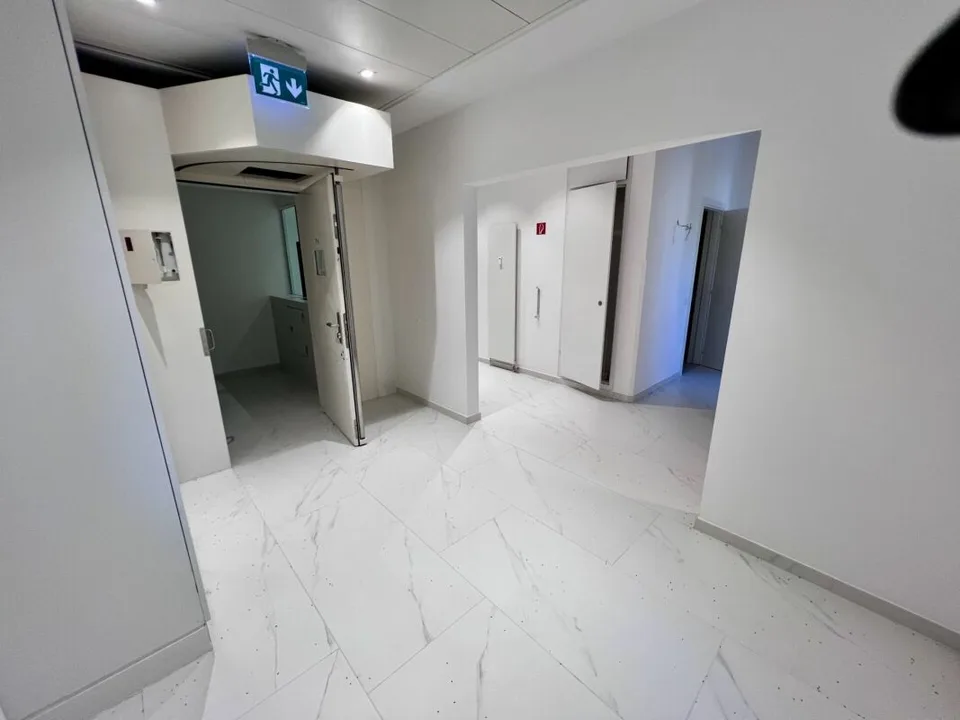 Locale caveau nel centro città
