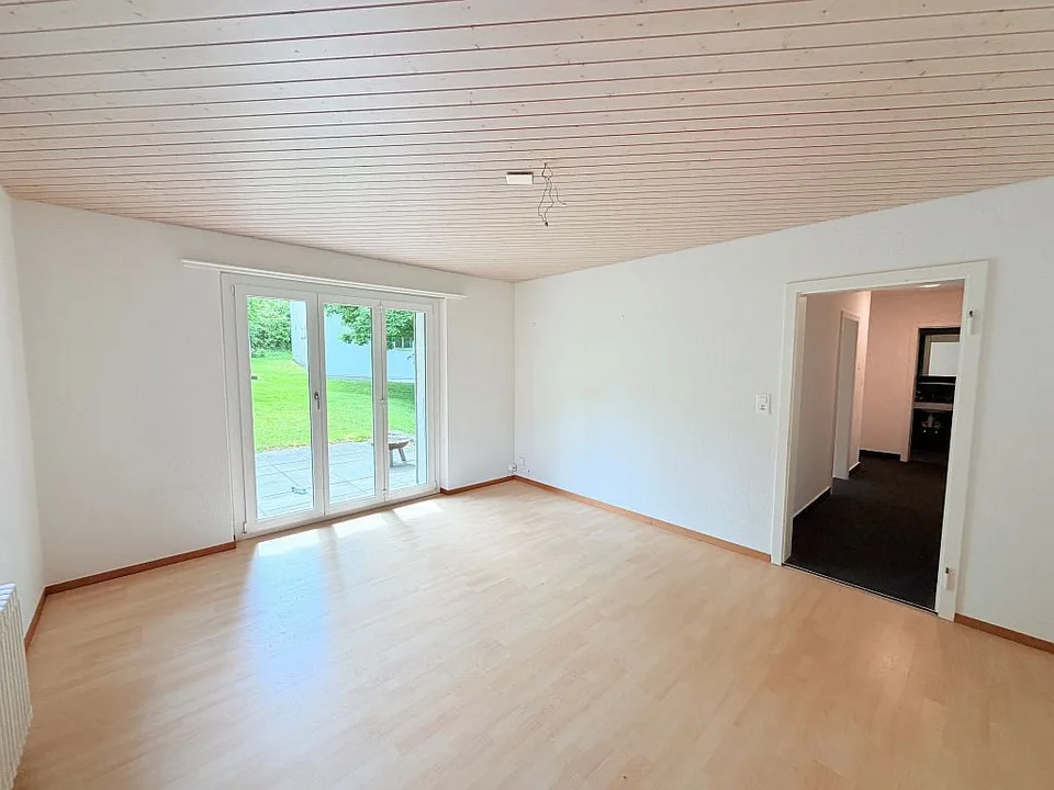 2-Zimmerwohnung, Parterre mitte