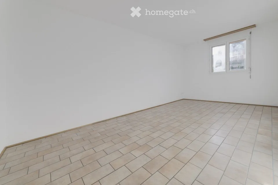 Geräumige Wohnung in der Nähe des FFS-Bahnhofs