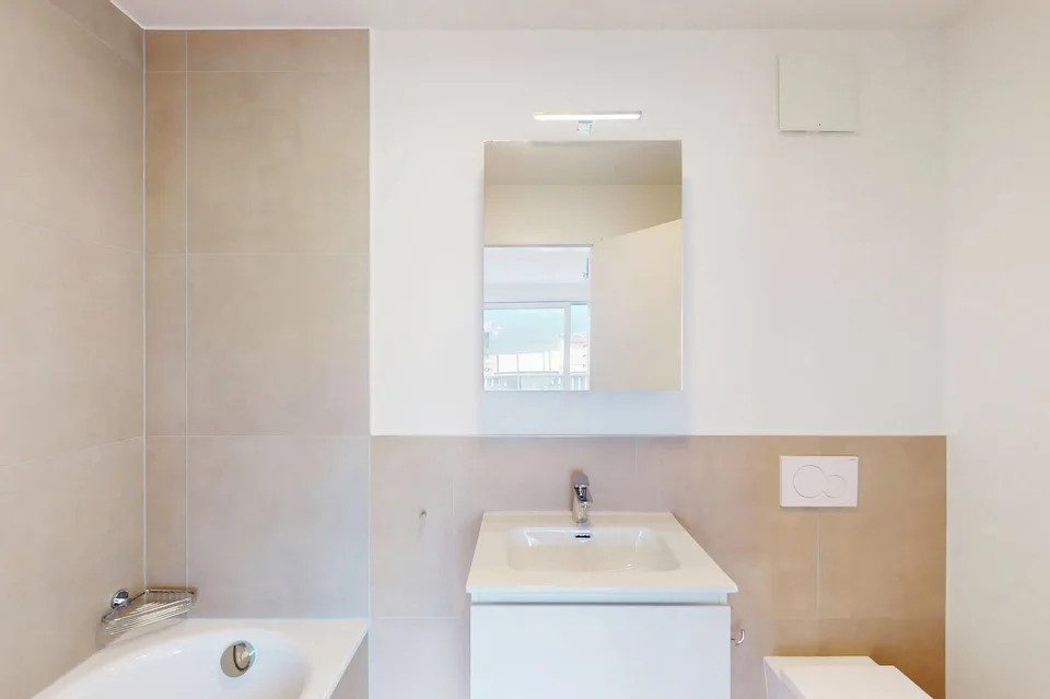 Esclusivo appartamento di 3.5 locali con vista lago nel cuore di Locarno – foto 22 di 23