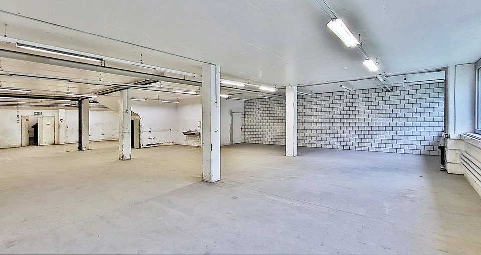"252 m² Gewerbefläche - ideal für diverse Nutzungen!"