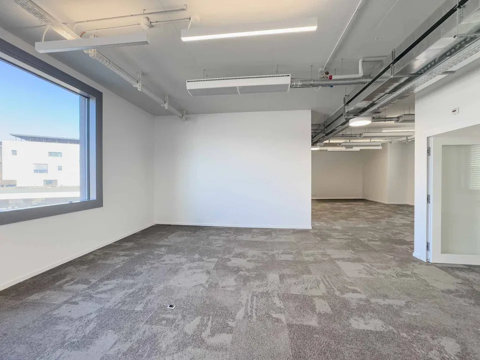 Bureau Plug & Play de 337 m²  Atrium Park, Meyrin