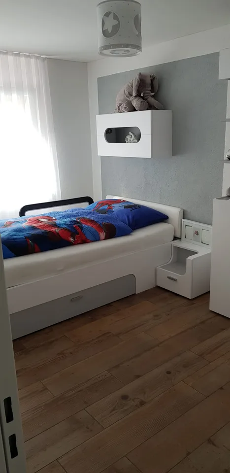 Appartamento moderno ed esclusivo di 4,5 locali con posto a sedere