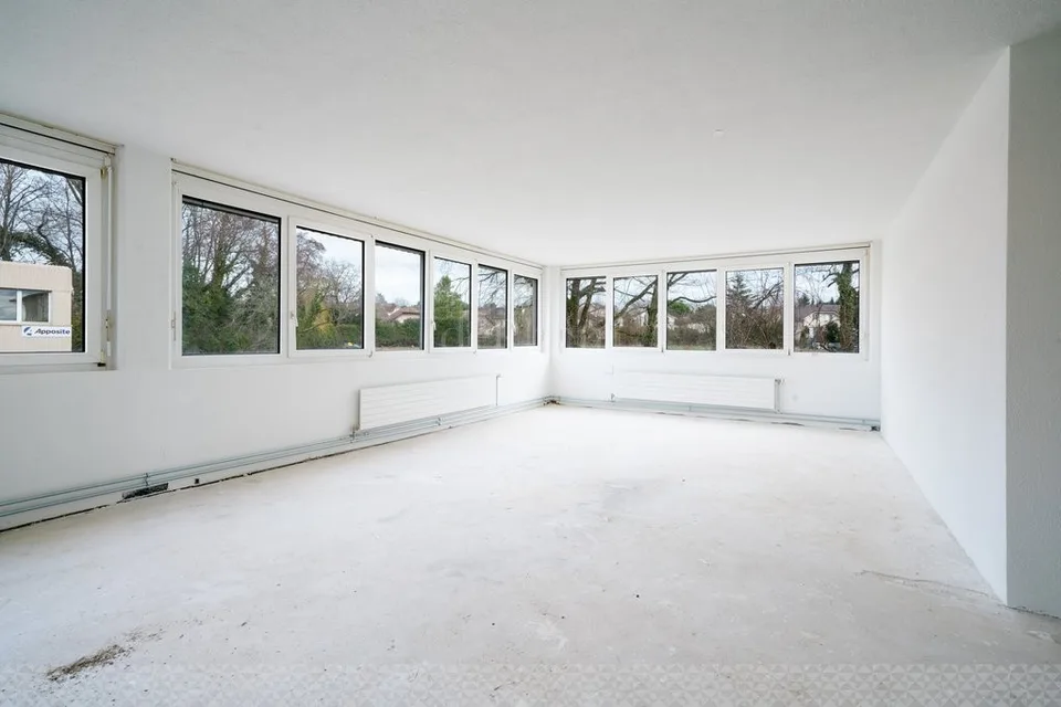 Bürofläche von 191m2 zur Miete in Ecublens - 3 Mieten angeboten!