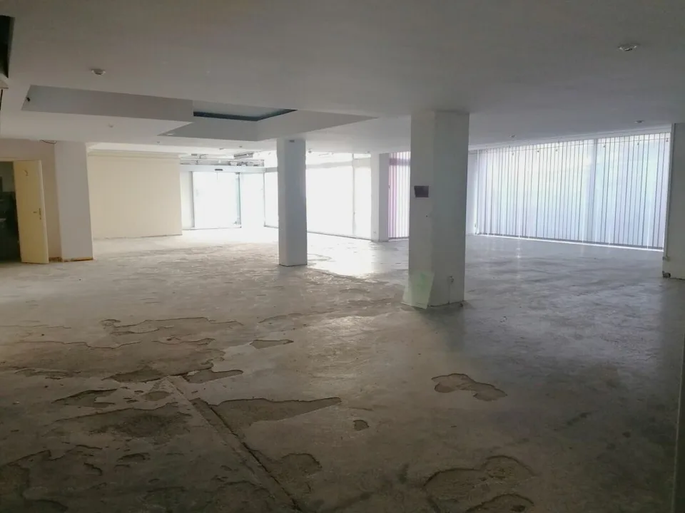 Commercial spaces in the center – photo 6 of 7