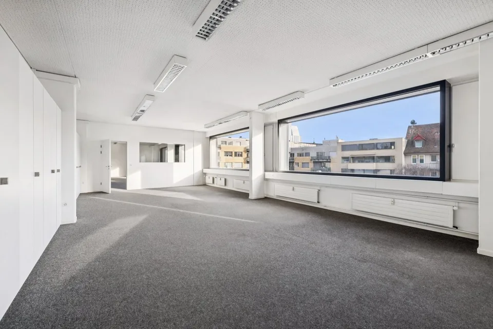 MODERNE BÜROFLÄCHEN AN TOPLAGE BEIM CLARAPLATZ