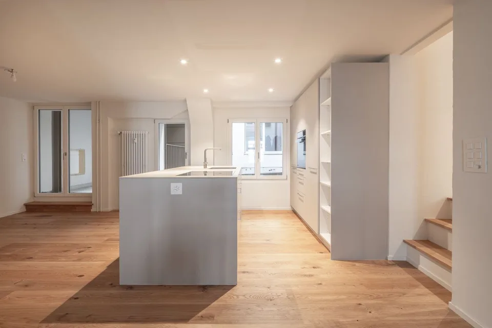 Charm! 4.5-room old building apartment with balcony in Liestal – available immediately