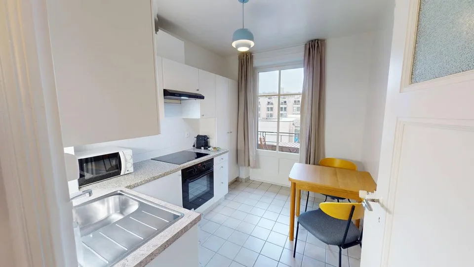 Charming furnished studio with balcony in Geneva Plainpalais