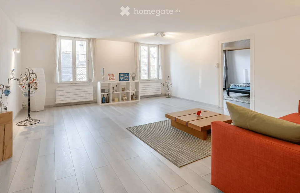 Charmante 5-Zimmer-Wohnung in historischem Gebäude – Eglisau - Altstadt