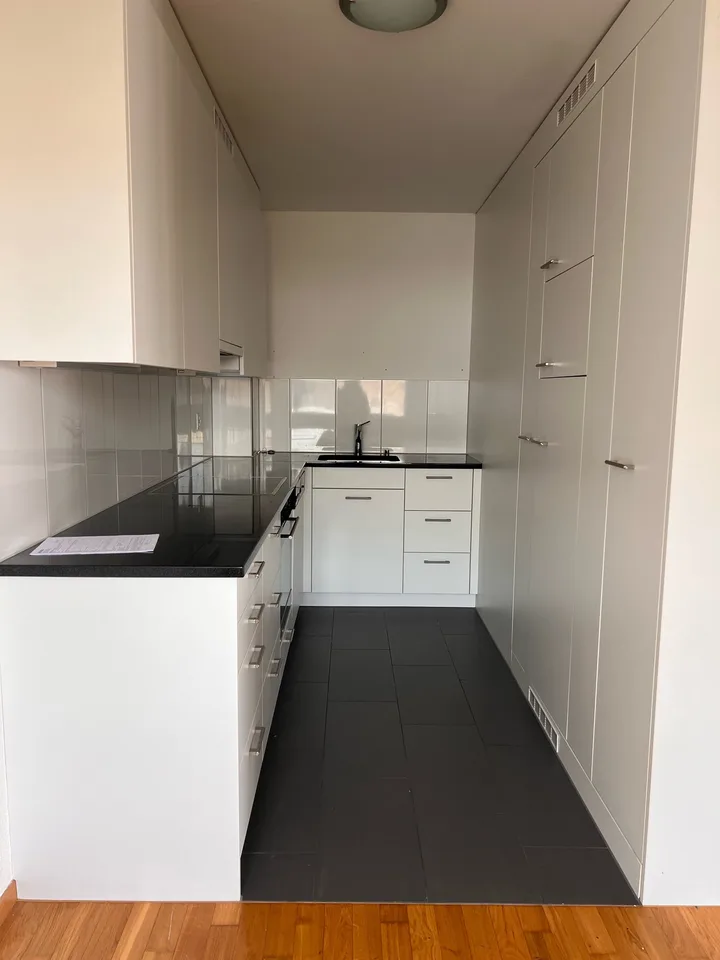 Incantevole appartamento di 4,5 locali con balcone a Pfäffikon ZH