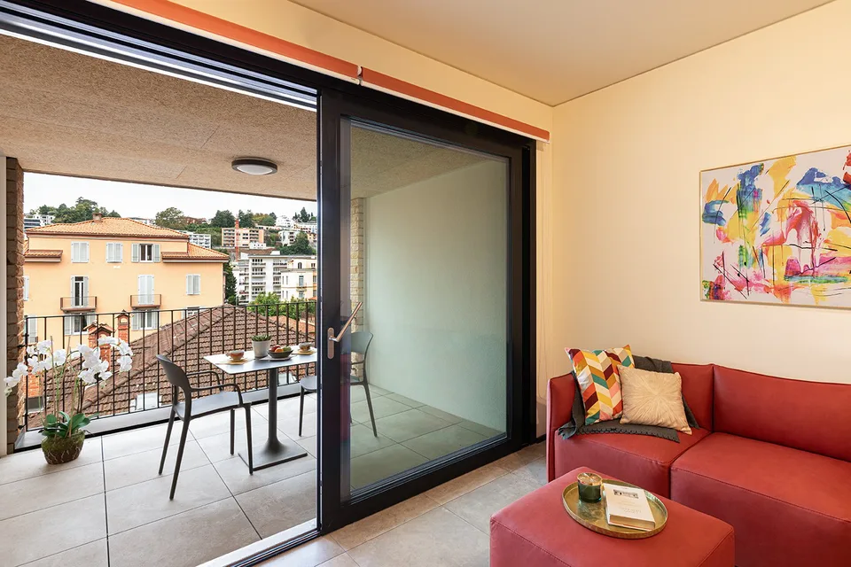 LUGANO ZENTRUM - 2,5 ZIMMER WOHNUNG KOMPLETT EINGERICHTET (ref. 307)