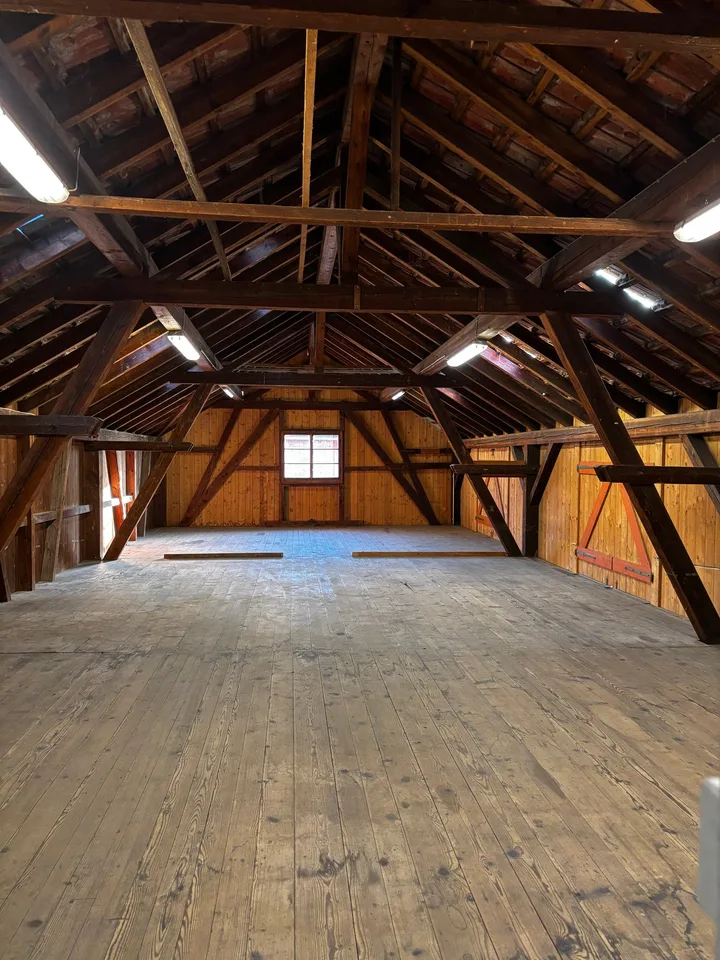 Espace de grenier/stockage à louer