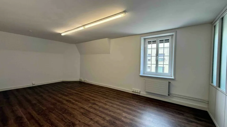 Moderne Büro- und Praxisräume an zentraler Lage in Flawil – Foto 8 von 11