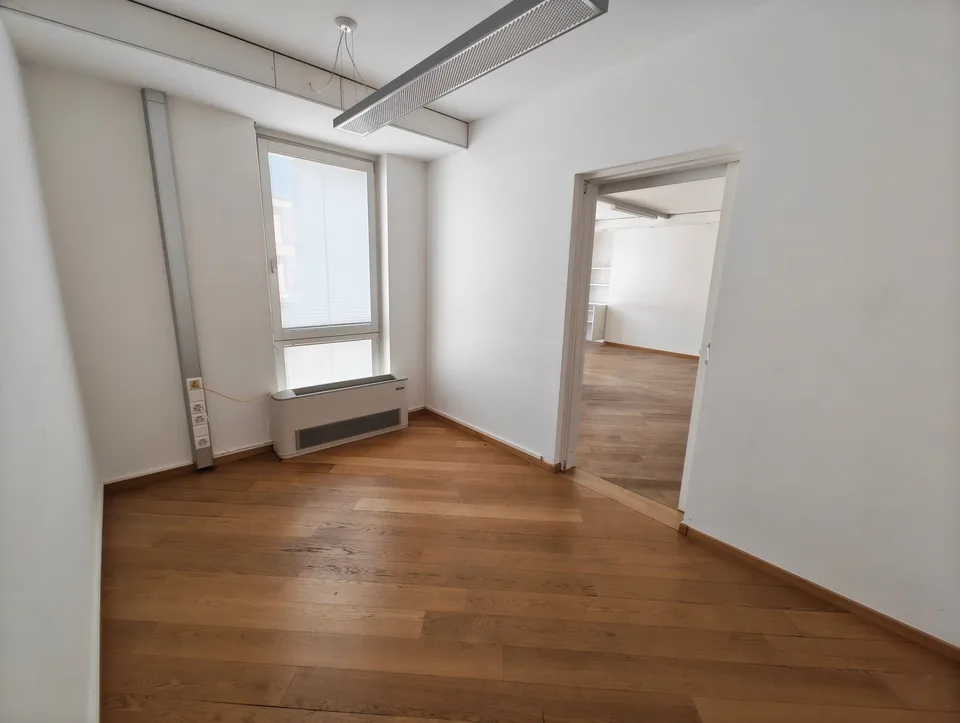 Helles und modulierbares Büro in zentraler Lage – Foto 6 von 19