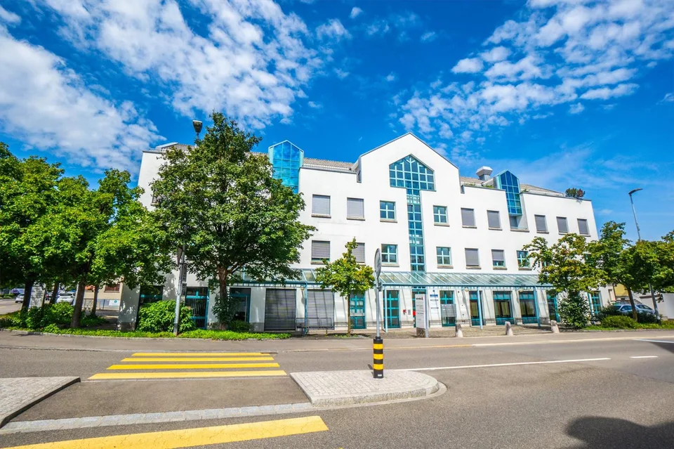 Einstellplatz zu vermieten