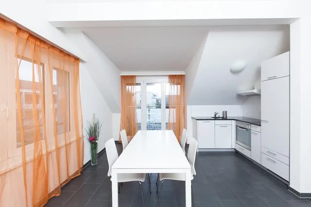 PER  SOFORT  ODER 01.08.2026  MÖBLIERTE 2.5- ZIMMER-DACHWOHNUNG ZU VERMIETEN !!!!!!!!